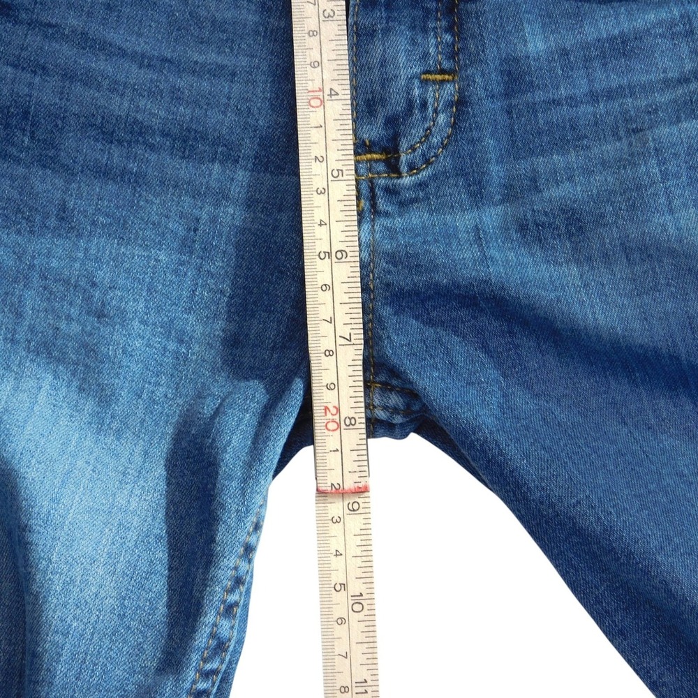 Wrangler Classic Straight Stretch Jeans Boys 8 Regular Medium Wash - Picture 6 of 9